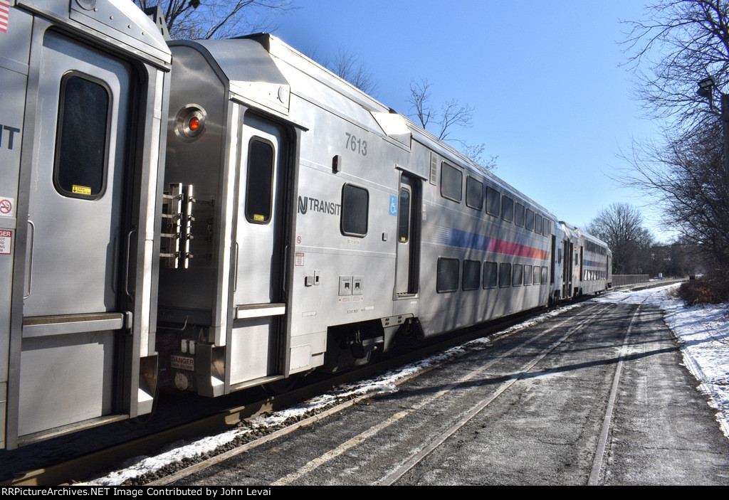 NJT Train # 1710 at Kingsland Station getting ready for departure